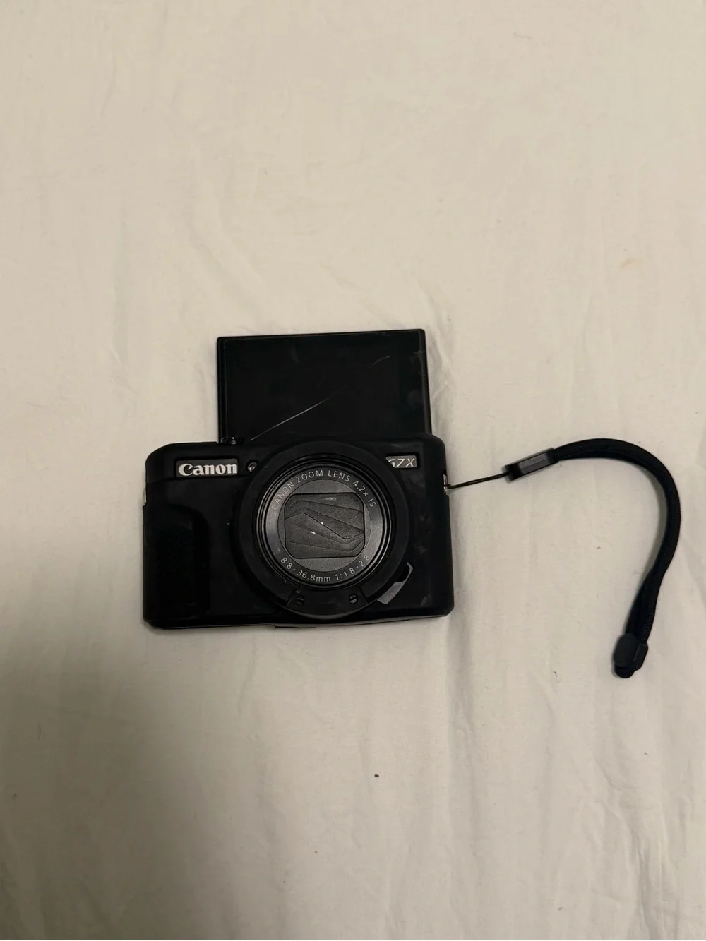 Canon comes camera